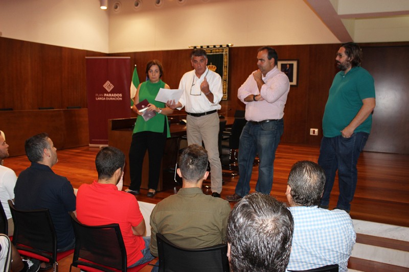 La Diputacin anima a empresas del Valle del Guadalhorce a participar en el plan de empleo para parados de larga duracin