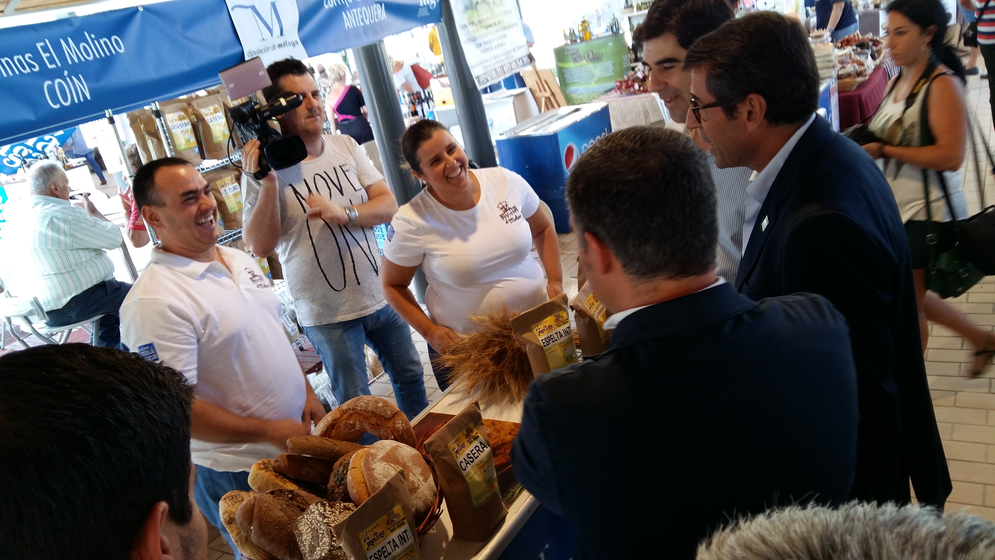 Comienza la feria Sabor a Mlaga en el Mercado Agroalimentario del Guadalhorce.