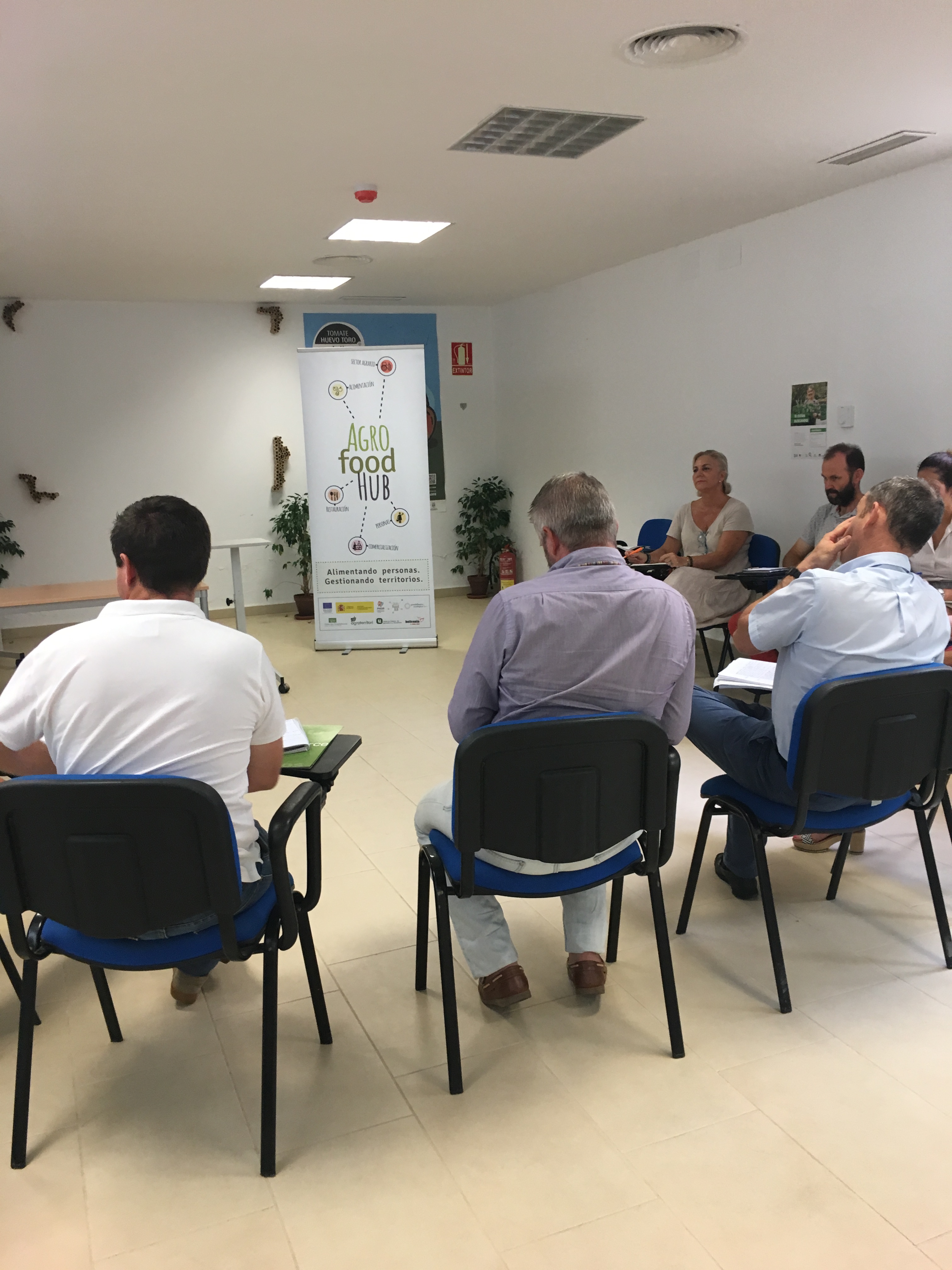 Grupos de discusin AgroFoodHub: Alimentando personas, gestionando territorios